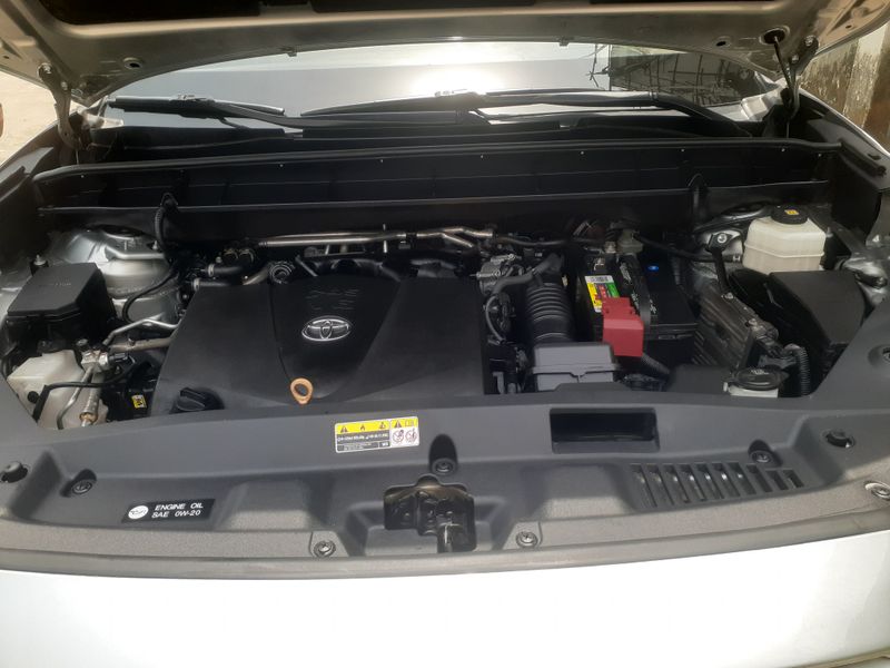 Thumbnail 11 of 2020 Toyota Highlander